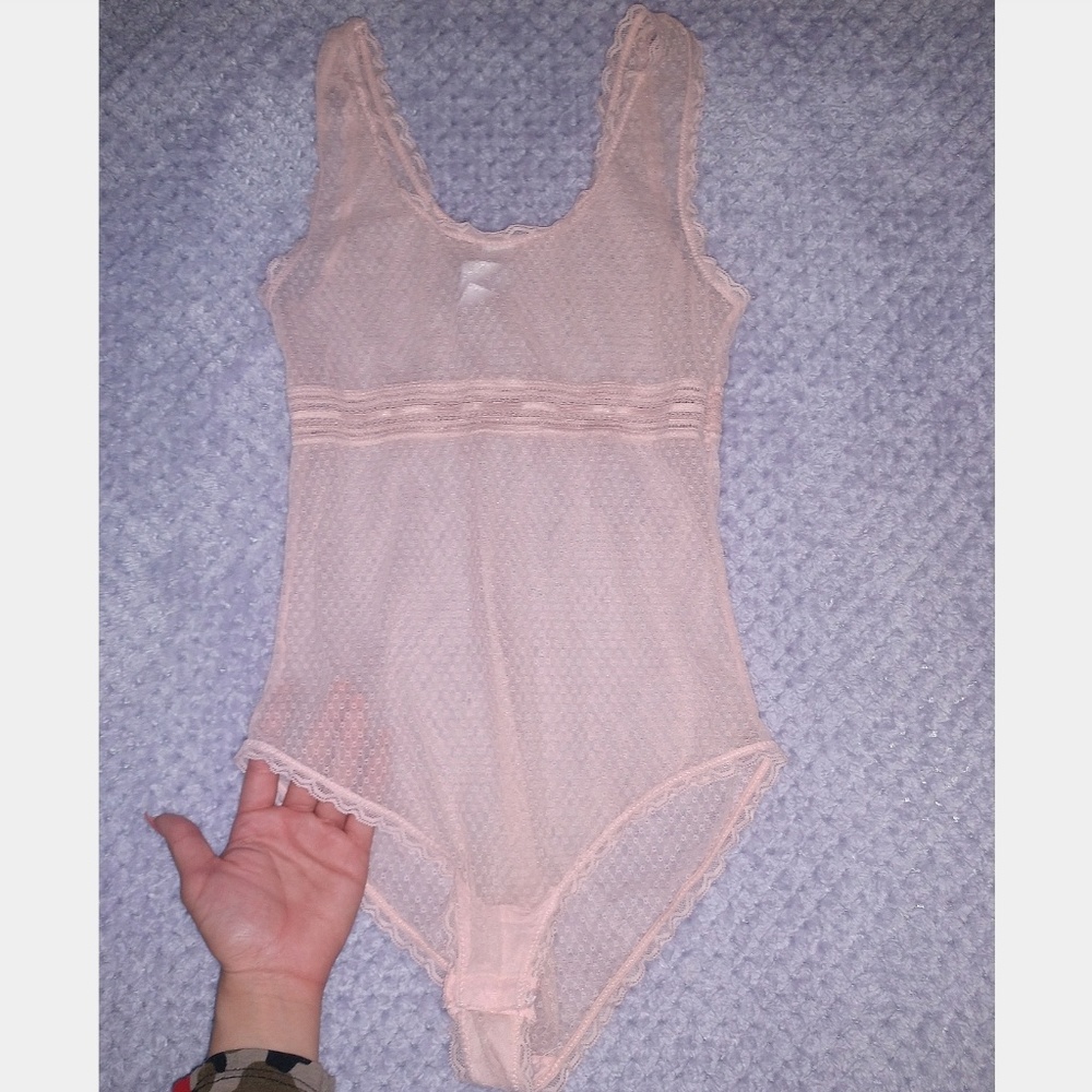 Mesh body suit